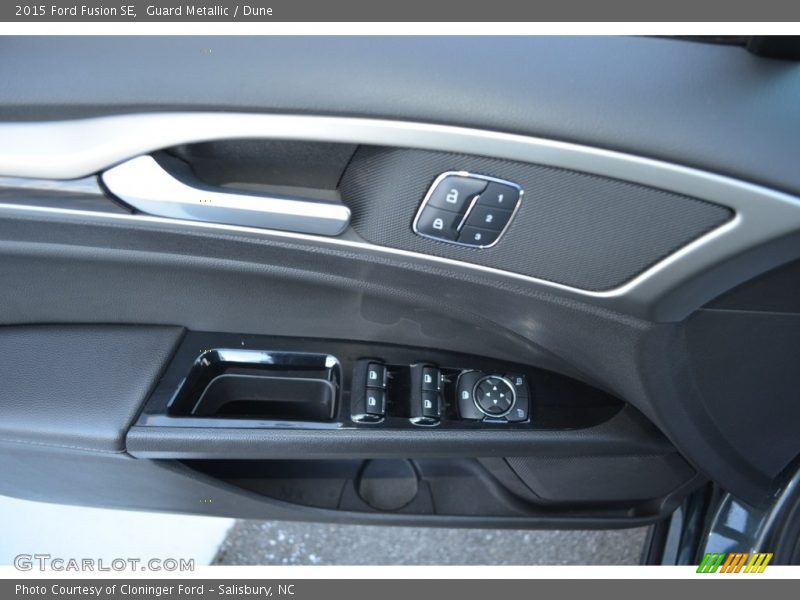 Guard Metallic / Dune 2015 Ford Fusion SE