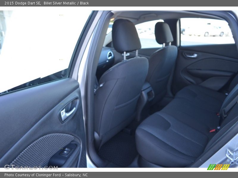 Billet Silver Metallic / Black 2015 Dodge Dart SE