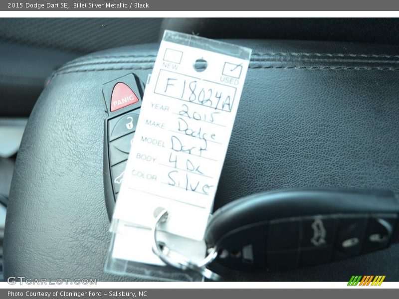 Billet Silver Metallic / Black 2015 Dodge Dart SE