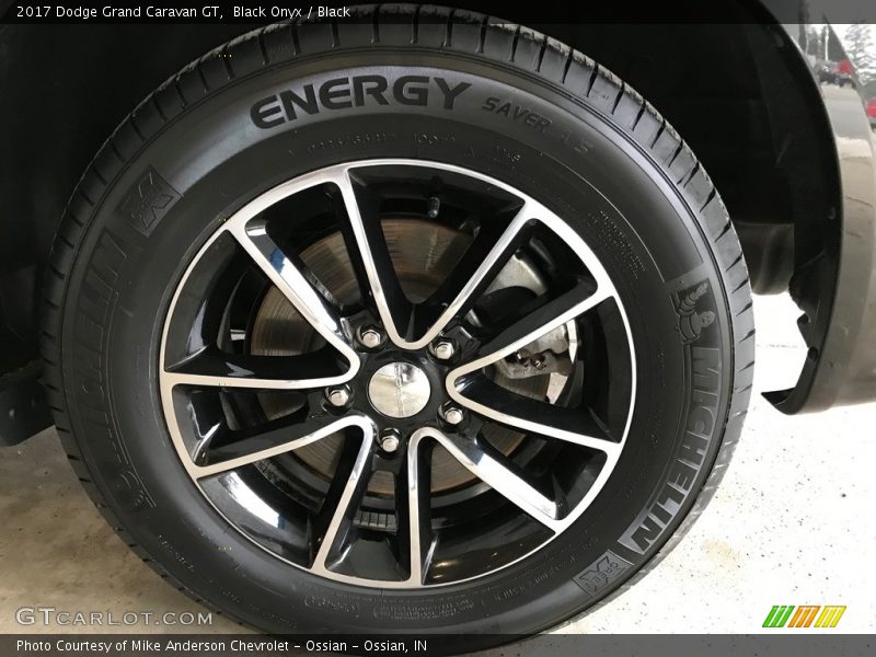 Black Onyx / Black 2017 Dodge Grand Caravan GT