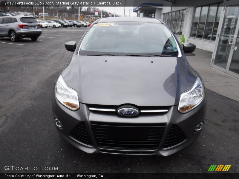 Sterling Grey Metallic / Charcoal Black 2012 Ford Focus SE 5-Door