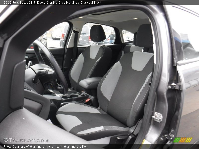 Sterling Grey Metallic / Charcoal Black 2012 Ford Focus SE 5-Door