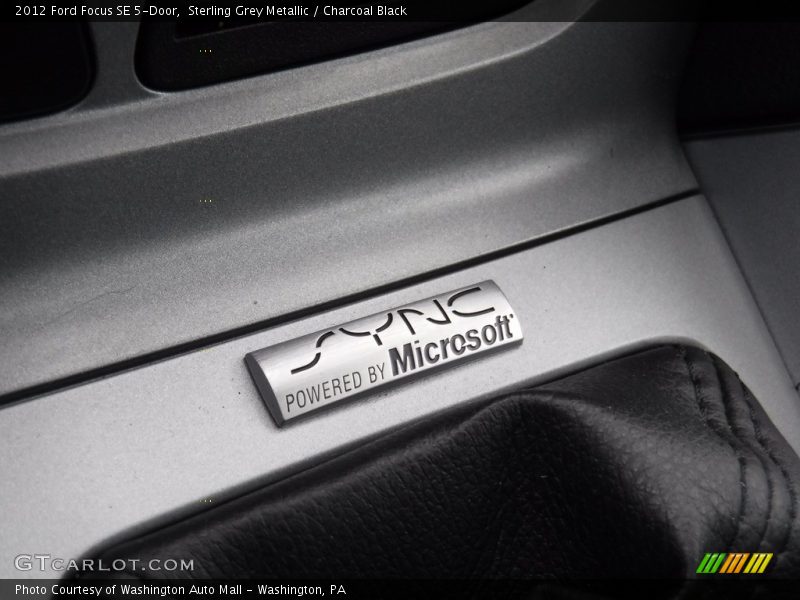 Sterling Grey Metallic / Charcoal Black 2012 Ford Focus SE 5-Door