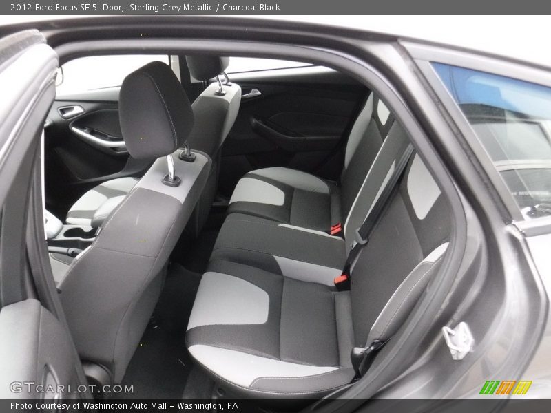 Sterling Grey Metallic / Charcoal Black 2012 Ford Focus SE 5-Door
