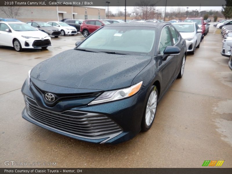Galactic Aqua Mica / Black 2018 Toyota Camry XLE