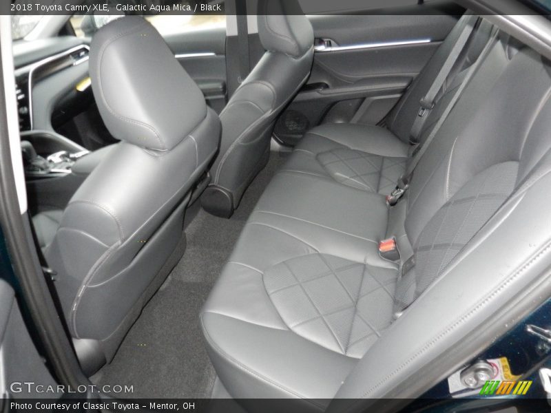 Galactic Aqua Mica / Black 2018 Toyota Camry XLE