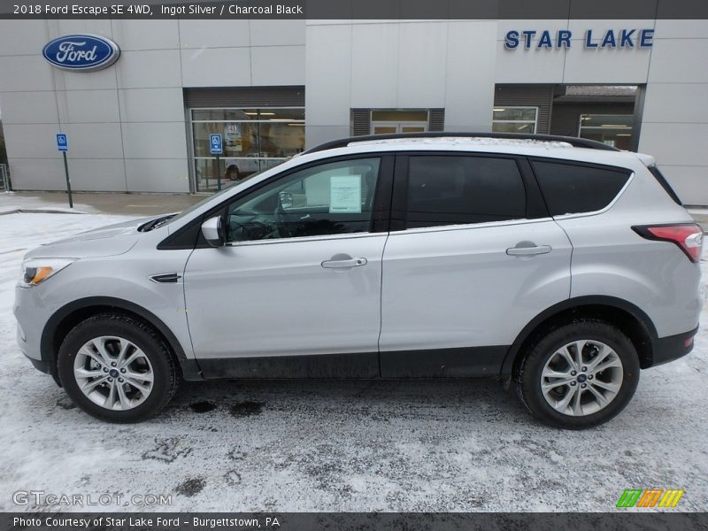 Ingot Silver / Charcoal Black 2018 Ford Escape SE 4WD