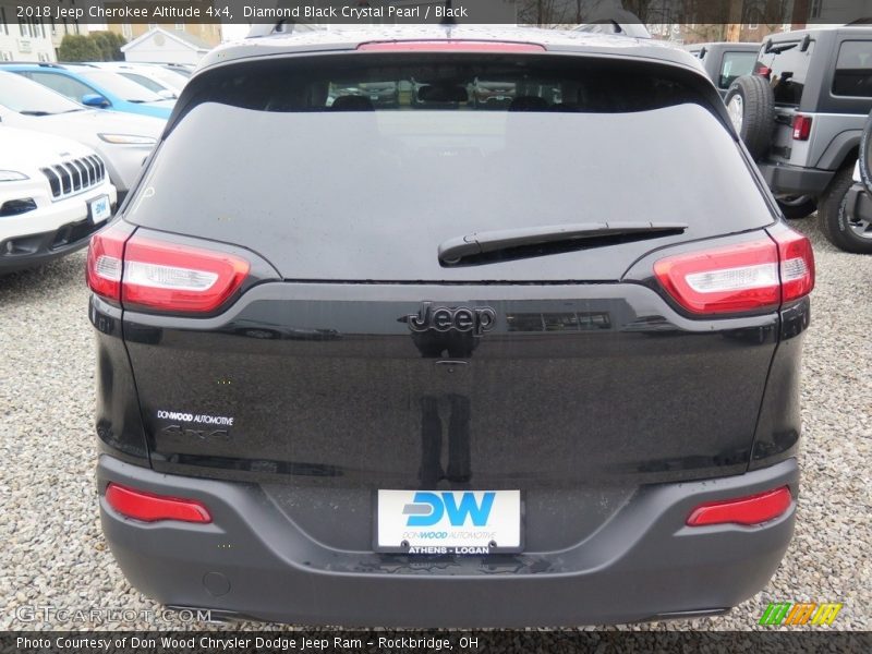 Diamond Black Crystal Pearl / Black 2018 Jeep Cherokee Altitude 4x4