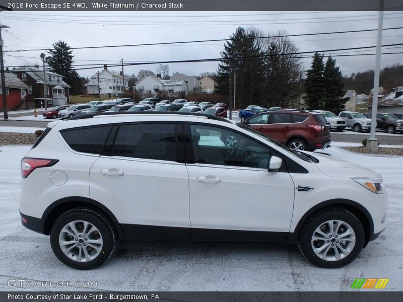 White Platinum / Charcoal Black 2018 Ford Escape SE 4WD