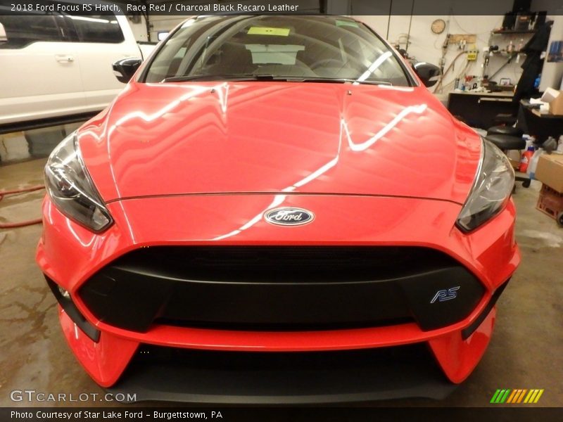  2018 Focus RS Hatch Race Red