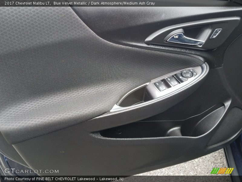 Blue Velvet Metallic / Dark Atmosphere/Medium Ash Gray 2017 Chevrolet Malibu LT