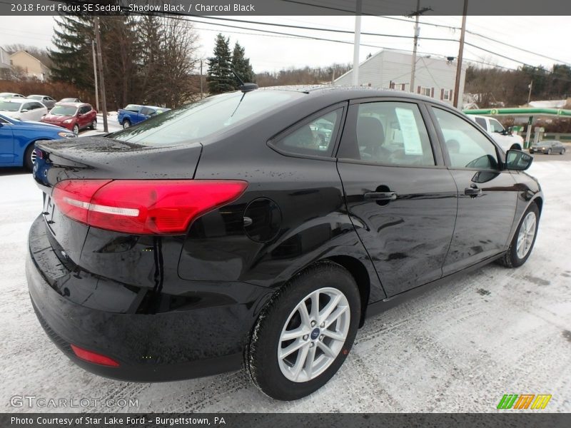 Shadow Black / Charcoal Black 2018 Ford Focus SE Sedan