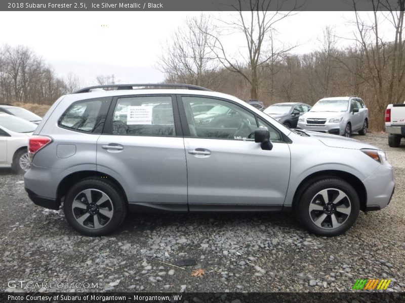 Ice Silver Metallic / Black 2018 Subaru Forester 2.5i