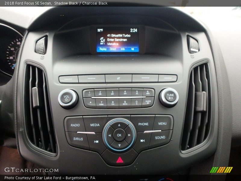 Shadow Black / Charcoal Black 2018 Ford Focus SE Sedan
