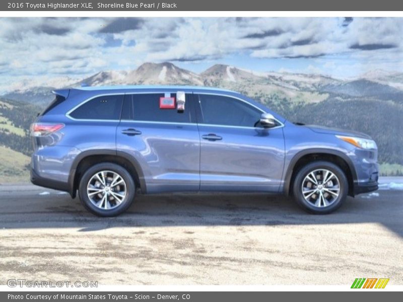 Shoreline Blue Pearl / Black 2016 Toyota Highlander XLE