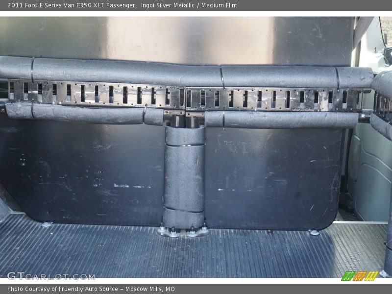 Ingot Silver Metallic / Medium Flint 2011 Ford E Series Van E350 XLT Passenger