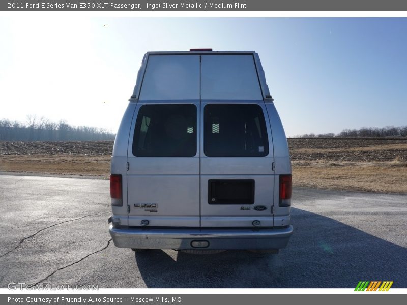 Ingot Silver Metallic / Medium Flint 2011 Ford E Series Van E350 XLT Passenger