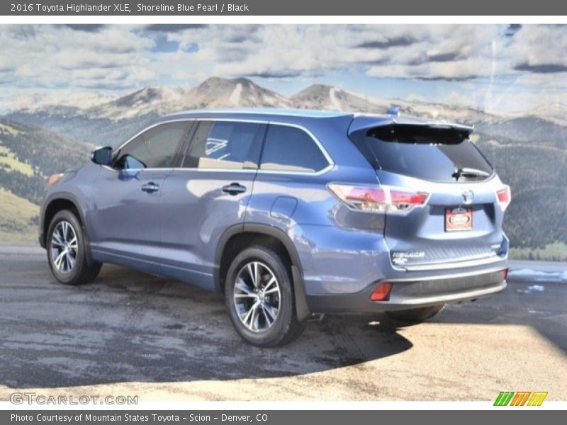 Shoreline Blue Pearl / Black 2016 Toyota Highlander XLE