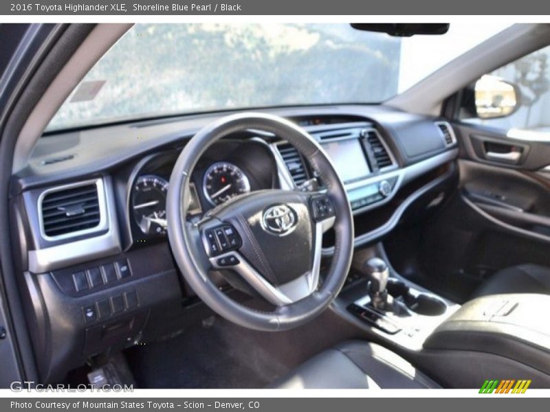 Shoreline Blue Pearl / Black 2016 Toyota Highlander XLE