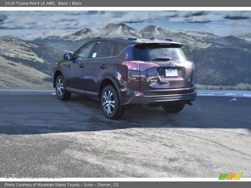 Black / Black 2018 Toyota RAV4 LE AWD