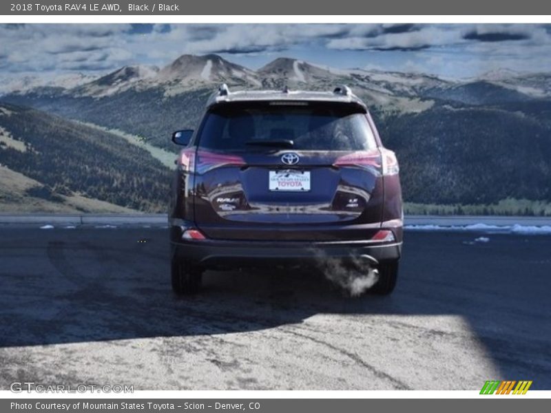 Black / Black 2018 Toyota RAV4 LE AWD