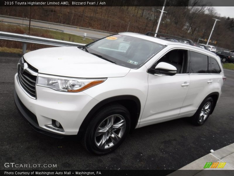 Blizzard Pearl / Ash 2016 Toyota Highlander Limited AWD