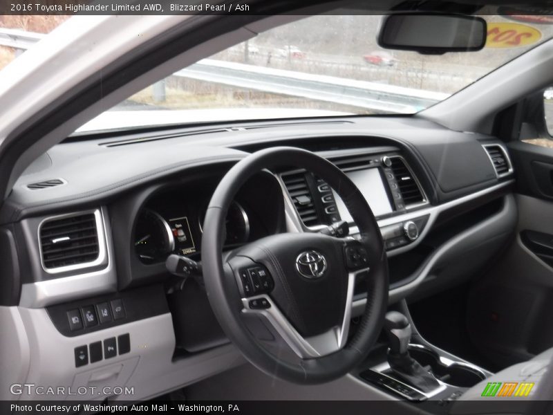 Blizzard Pearl / Ash 2016 Toyota Highlander Limited AWD