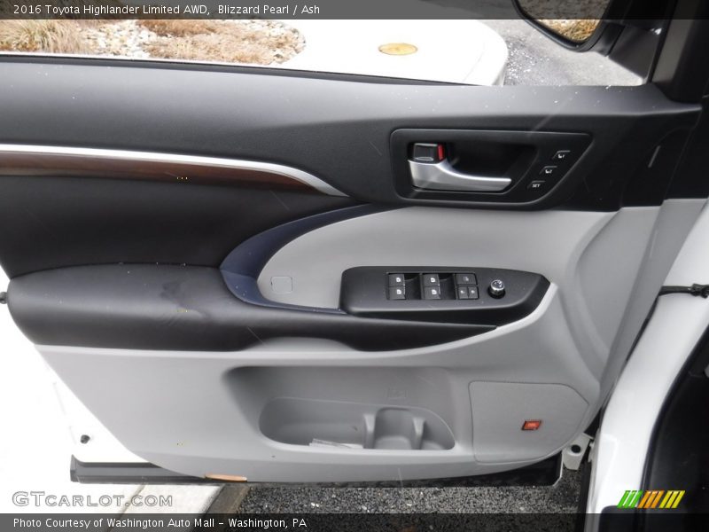 Blizzard Pearl / Ash 2016 Toyota Highlander Limited AWD