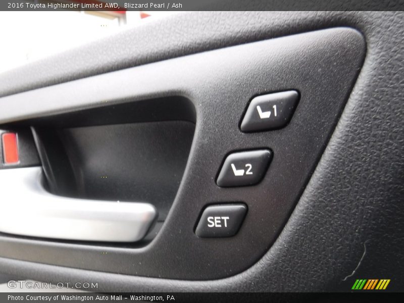 Blizzard Pearl / Ash 2016 Toyota Highlander Limited AWD