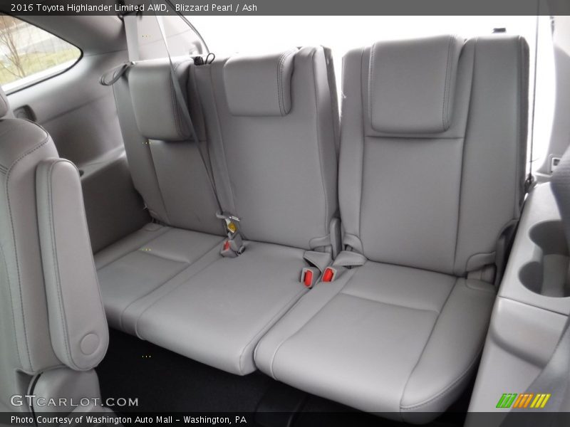 Blizzard Pearl / Ash 2016 Toyota Highlander Limited AWD