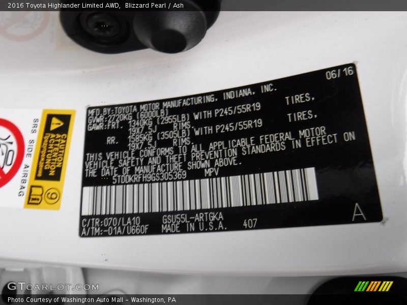 Blizzard Pearl / Ash 2016 Toyota Highlander Limited AWD