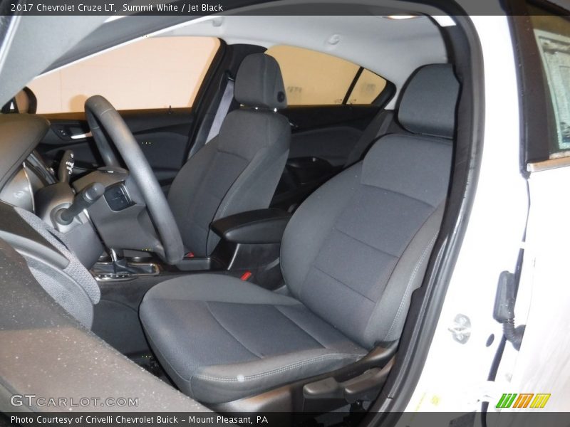 Summit White / Jet Black 2017 Chevrolet Cruze LT