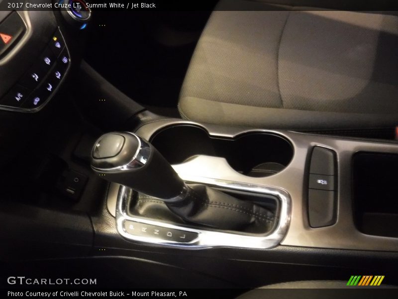 Summit White / Jet Black 2017 Chevrolet Cruze LT