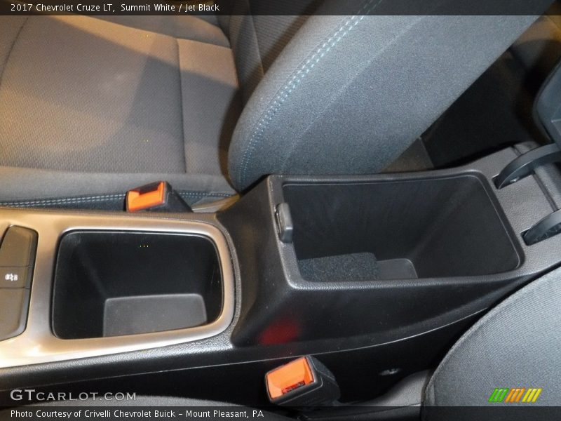 Summit White / Jet Black 2017 Chevrolet Cruze LT