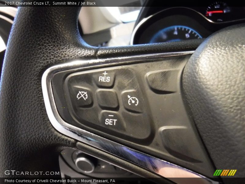 Summit White / Jet Black 2017 Chevrolet Cruze LT