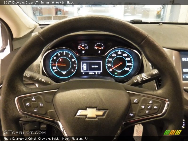 Summit White / Jet Black 2017 Chevrolet Cruze LT