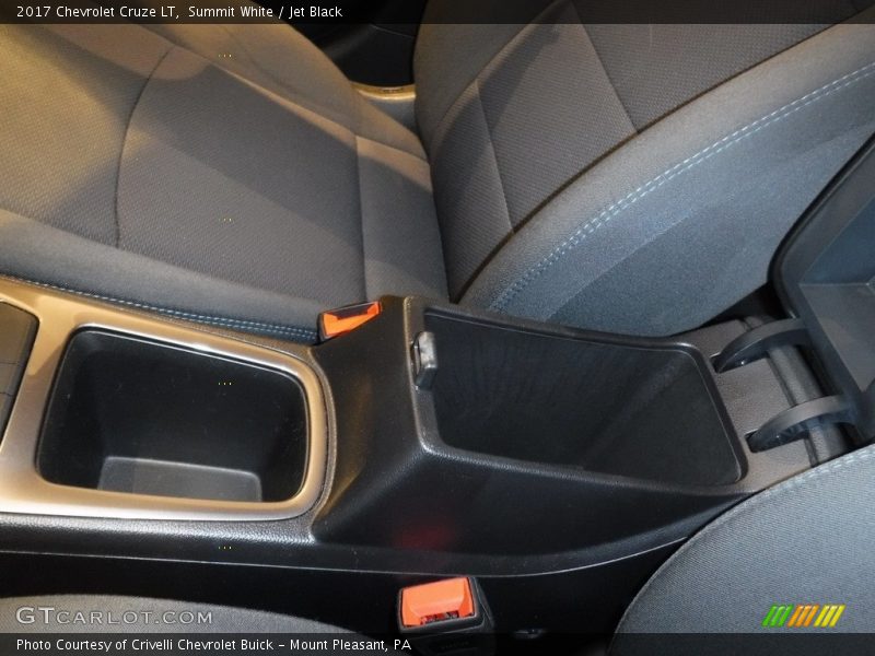 Summit White / Jet Black 2017 Chevrolet Cruze LT