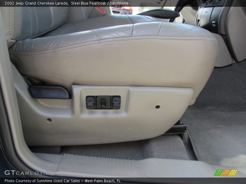 Steel Blue Pearlcoat / Sandstone 2002 Jeep Grand Cherokee Laredo