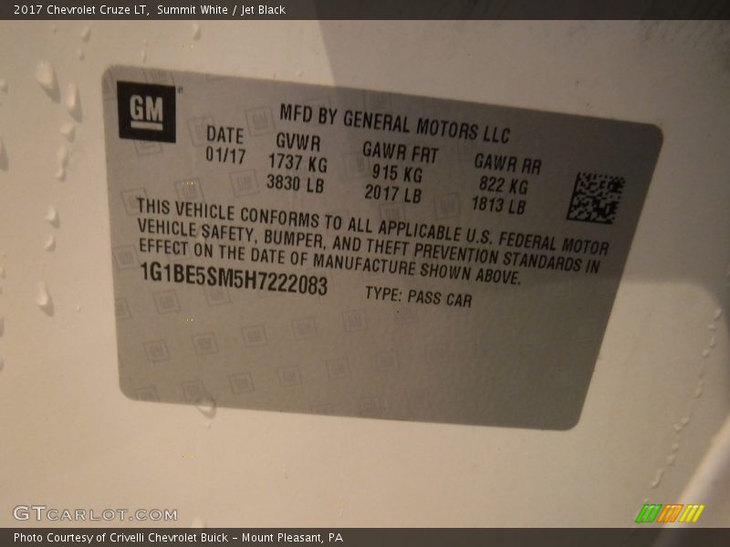 Summit White / Jet Black 2017 Chevrolet Cruze LT