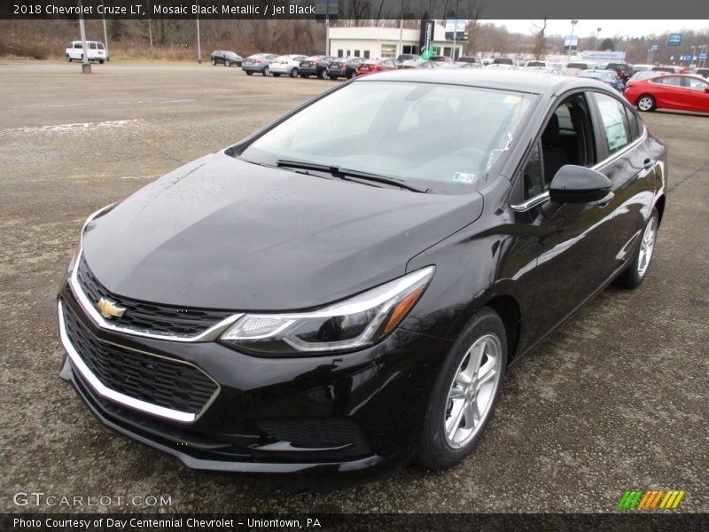 Mosaic Black Metallic / Jet Black 2018 Chevrolet Cruze LT