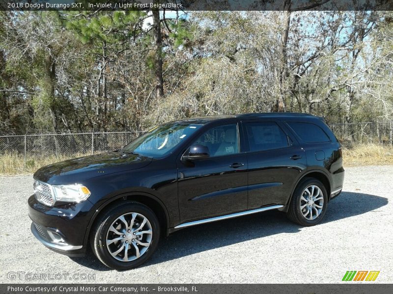 In–Violet / Light Frost Beige/Black 2018 Dodge Durango SXT