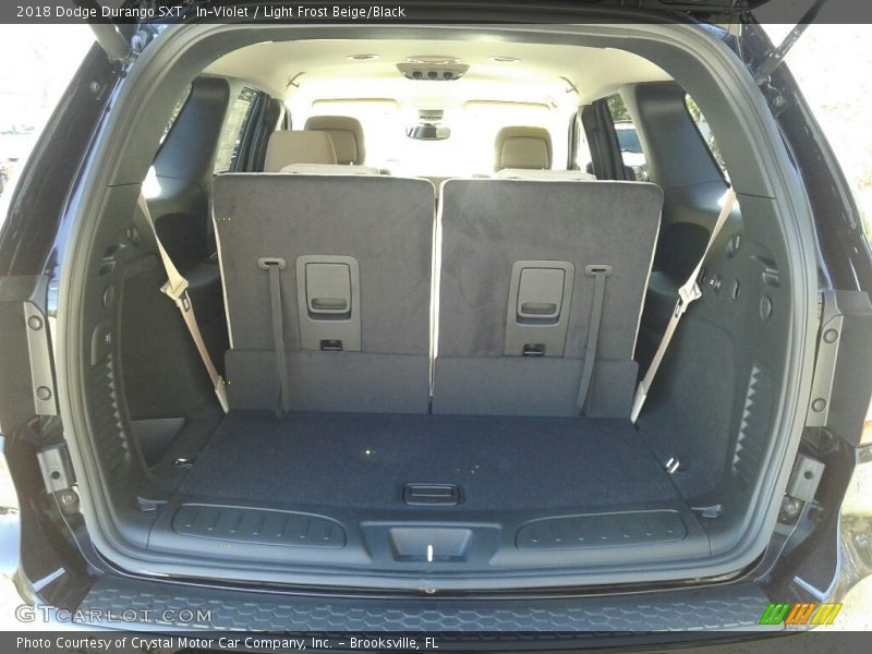 In–Violet / Light Frost Beige/Black 2018 Dodge Durango SXT