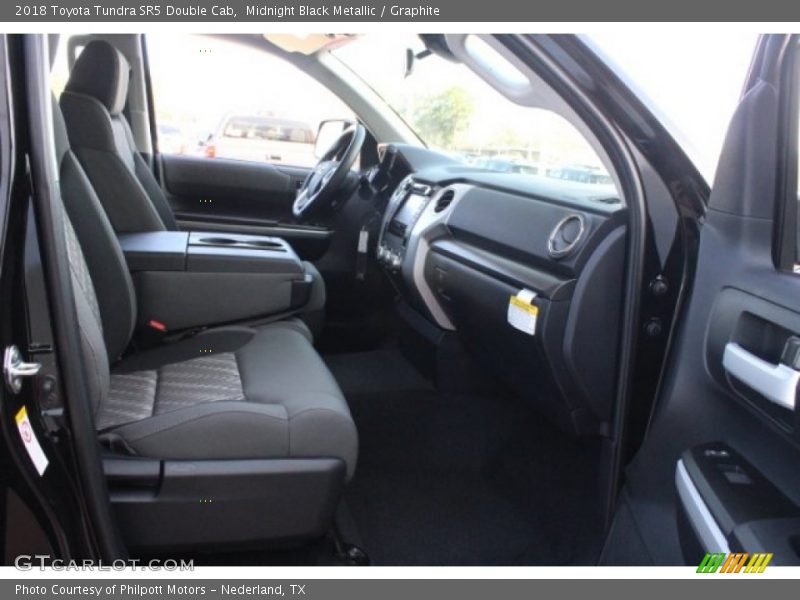 Midnight Black Metallic / Graphite 2018 Toyota Tundra SR5 Double Cab