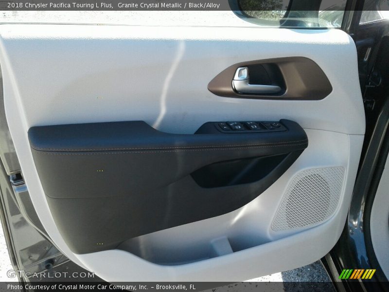 Granite Crystal Metallic / Black/Alloy 2018 Chrysler Pacifica Touring L Plus