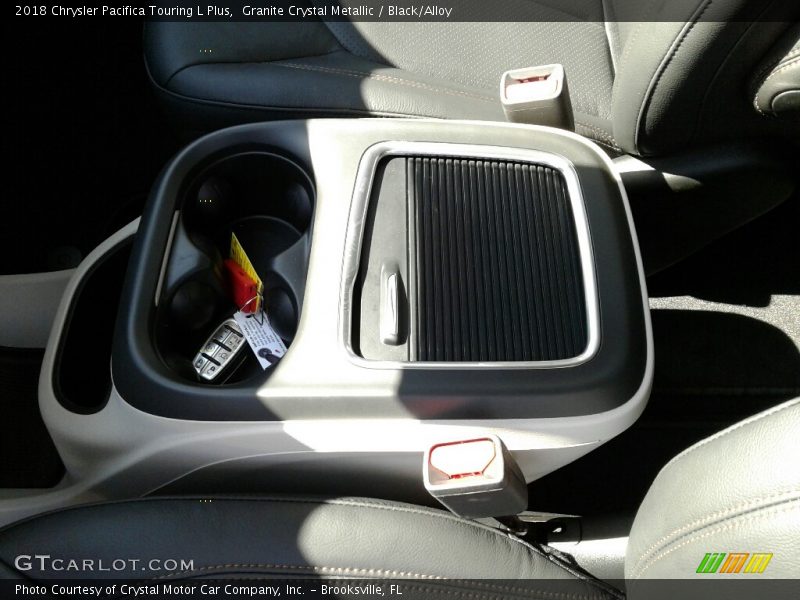 Granite Crystal Metallic / Black/Alloy 2018 Chrysler Pacifica Touring L Plus