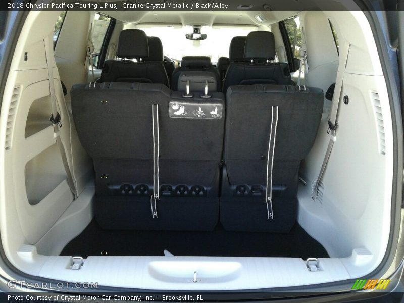 Granite Crystal Metallic / Black/Alloy 2018 Chrysler Pacifica Touring L Plus