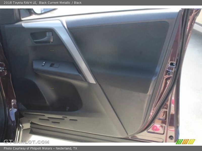Black Current Metallic / Black 2018 Toyota RAV4 LE