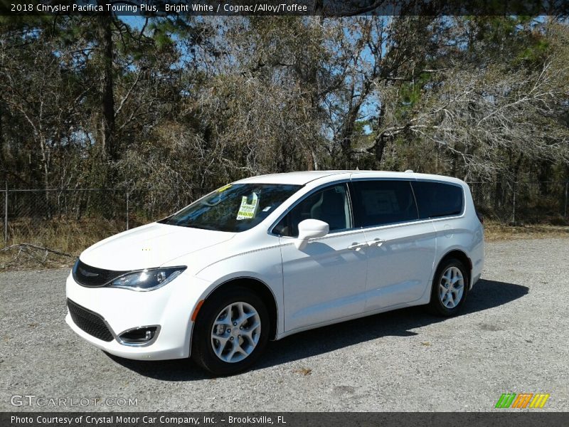 Bright White / Cognac/Alloy/Toffee 2018 Chrysler Pacifica Touring Plus