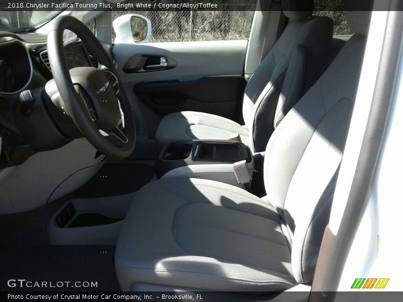 Bright White / Cognac/Alloy/Toffee 2018 Chrysler Pacifica Touring Plus