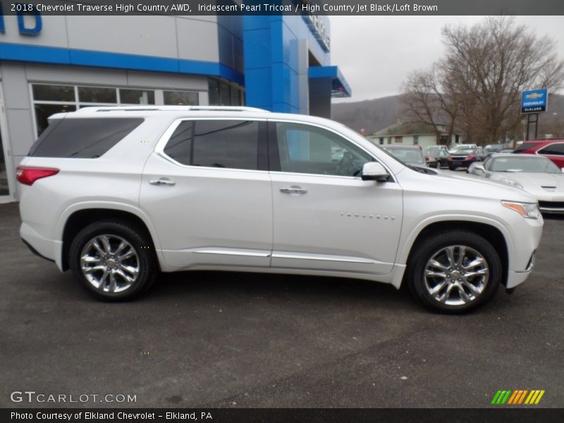 Iridescent Pearl Tricoat / High Country Jet Black/Loft Brown 2018 Chevrolet Traverse High Country AWD
